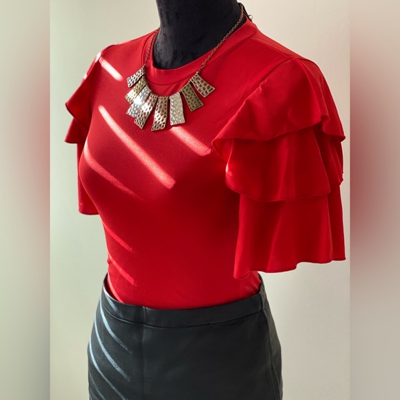 Layered Ruffle Blouse - Picture 3 of 3